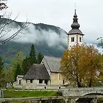 Polje